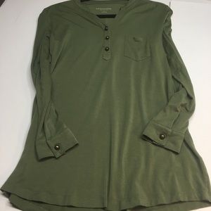 Soft Surroundings women’s size s knit shirt.